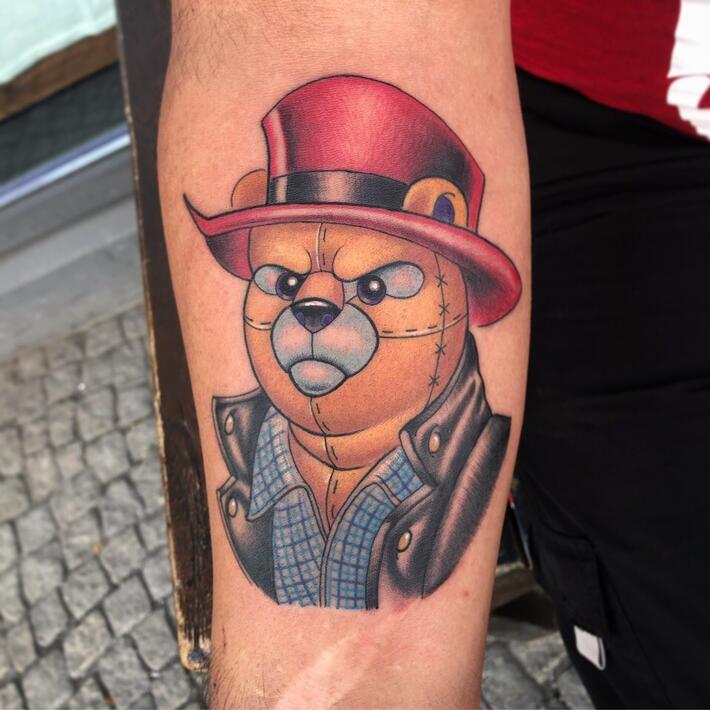 Smokey Bear on Twitter Wow thats a dedicated fan Do you have any Smokey  ink on you Id love to see tattoosbyfin on IG  httpstcovKlLrJqt6Q  Twitter