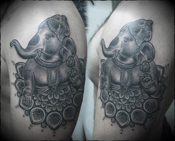Фото тату Индийский слон