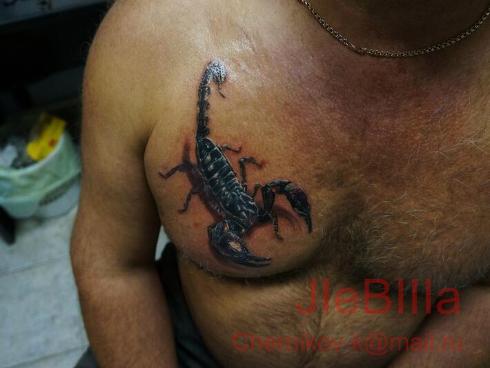 Фото тату Тату скорпионы на груди