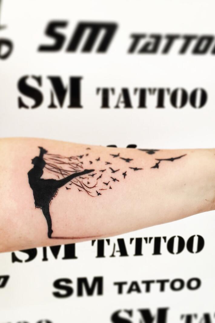 The BlackJack Tattoo - Butterfly Tattoo with letter SM #jigneshnagvadiya  #theblackjacktattoo #butterflytattoo #butterfly #lettering #smalltattoo  #colortattoo #tattoo #tattoos #tattooinbaroda #tattooinvadodara  #tattooingujarat #vadodaratattoo https ...