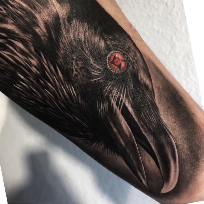 Crow Tattoo Meaning Small Black Itachi Nest and Traditional Crow Tattoo   FashionPaid Blog