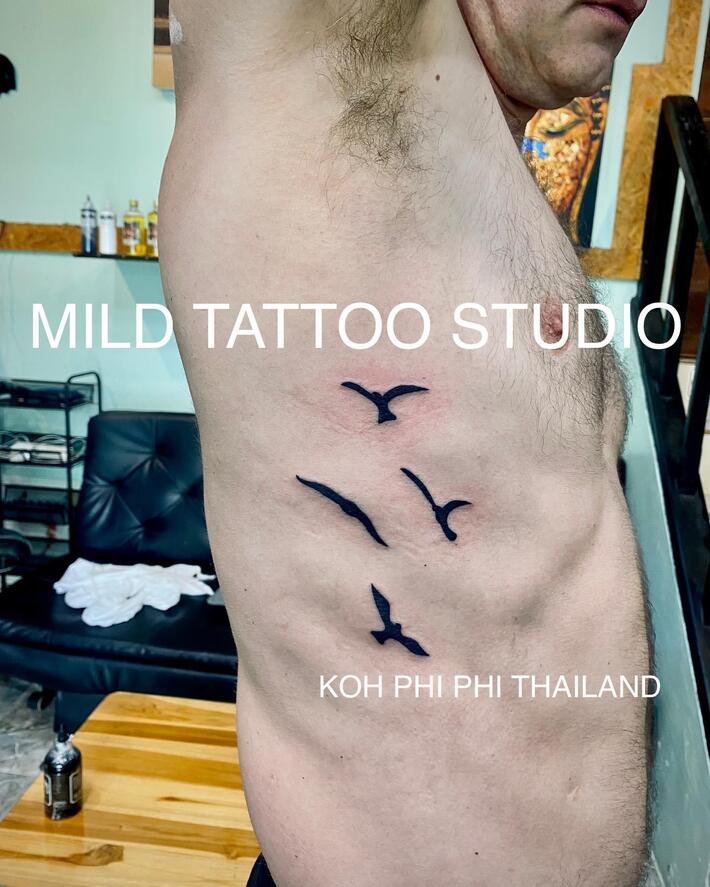 Bird tattoo bamboo tattoo Thai, фото тату