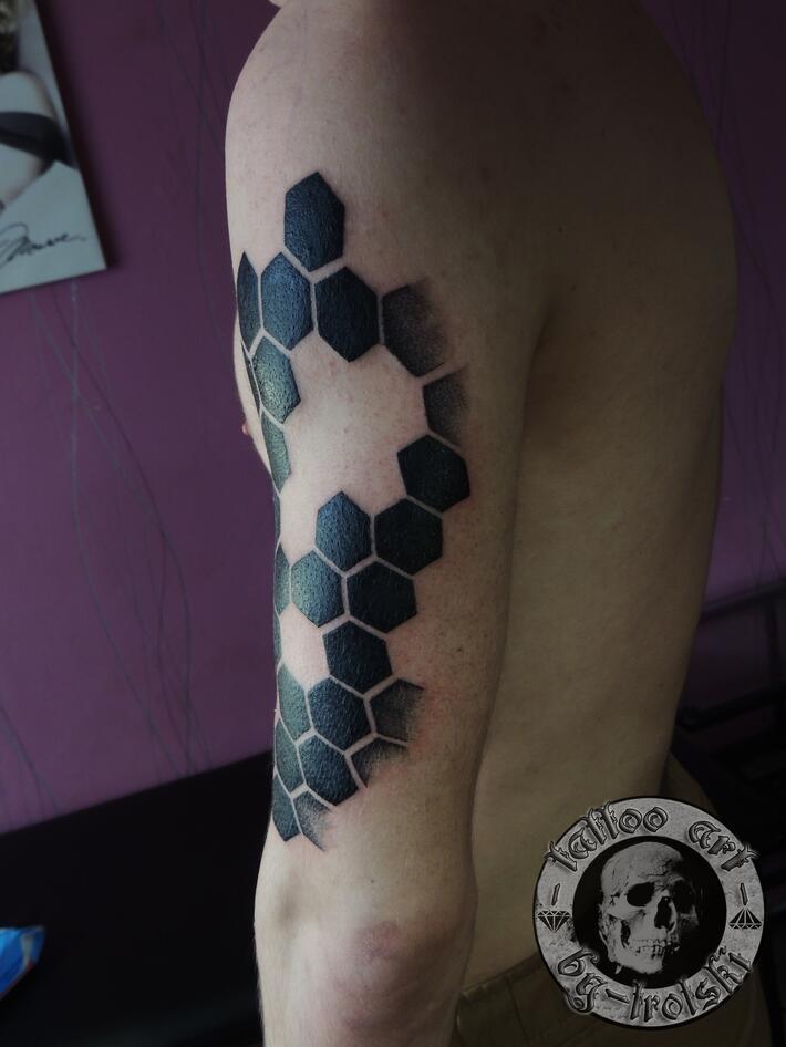 3D geometric tattoo : r/tattoo