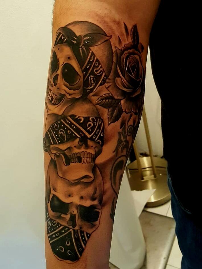 cholo skull tattoos